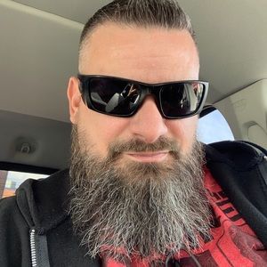 Meet your Posher, Greg